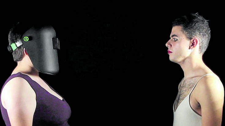 Oihanederreko udaberria abiatuko dute 'eRRe' eta 'Frankenstein agurgarria' ikuskizunek