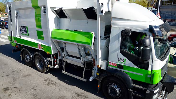 FCCk Gasteizko garbiketa zerbitzua uzteko asmoa agertu du