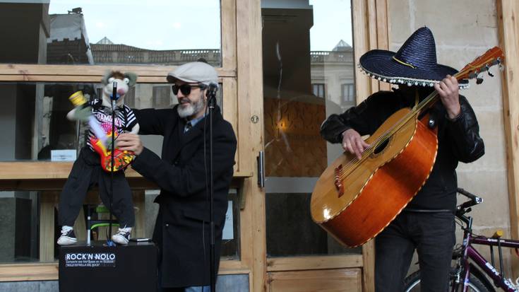 Kontzertuen inguruko araudiak logikarik ez duela diote artistek
