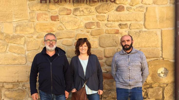 Ezustekoa Samaniegon, PSEk EH Bilduri alkatetza emanda