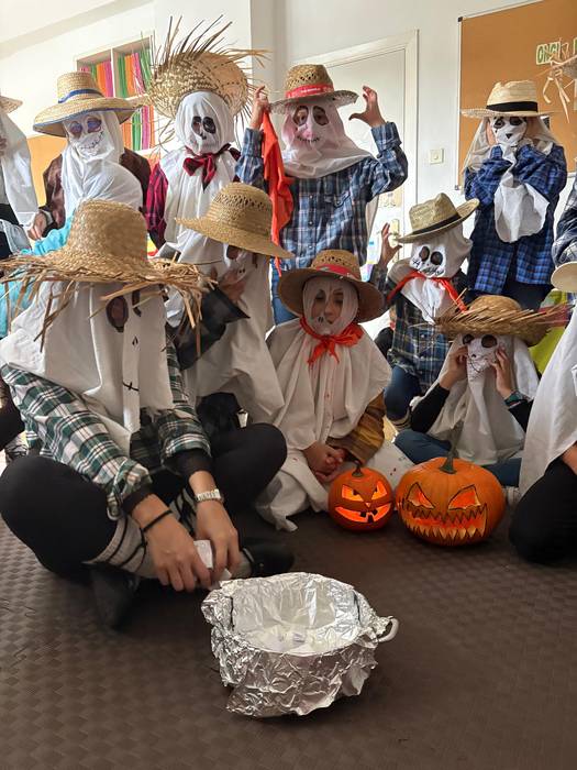 Gau Beltzarako prest Lautada Ikastolan