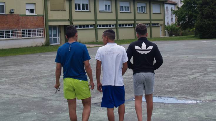 Integratzeko laguntza faltan