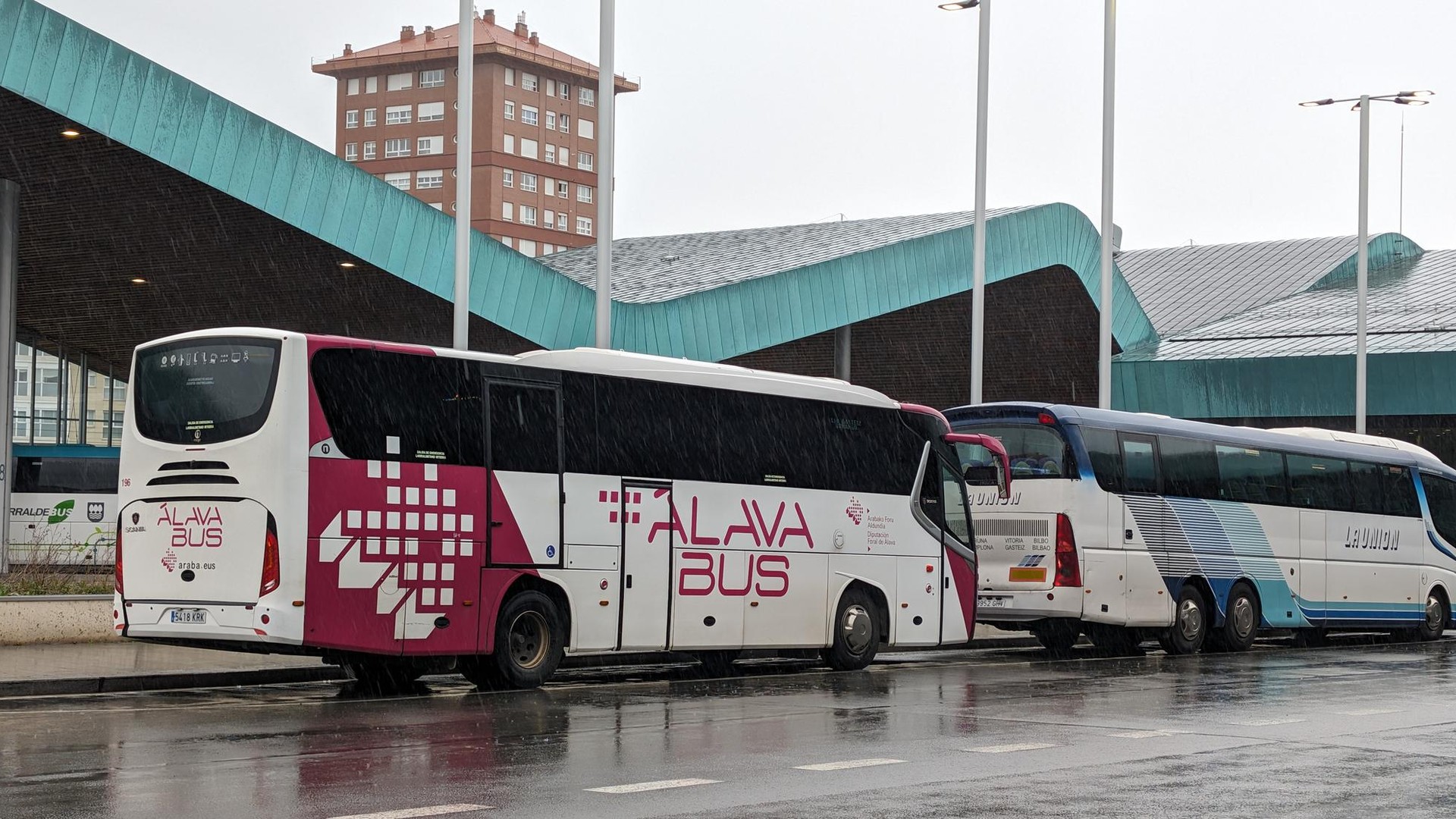 Ixona eta Trokonizek lotura zuzena izango dute hiriburuarekin