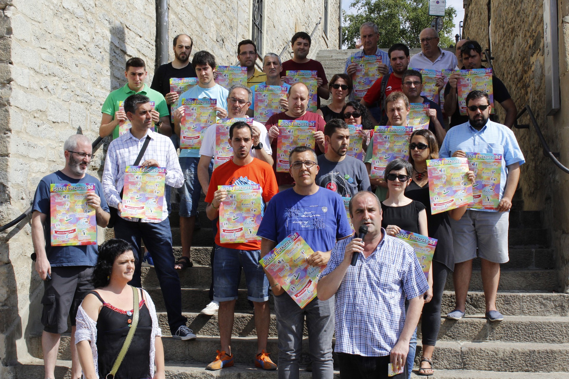 Gasteiz Euskaraz Bizi dekalogoa aurkeztu du euskalgintzak