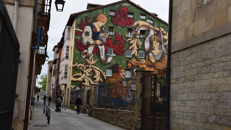 Zuntz optikoa oraindik ez da helduko Gasteizko Alde Zaharreko etxe guztietara