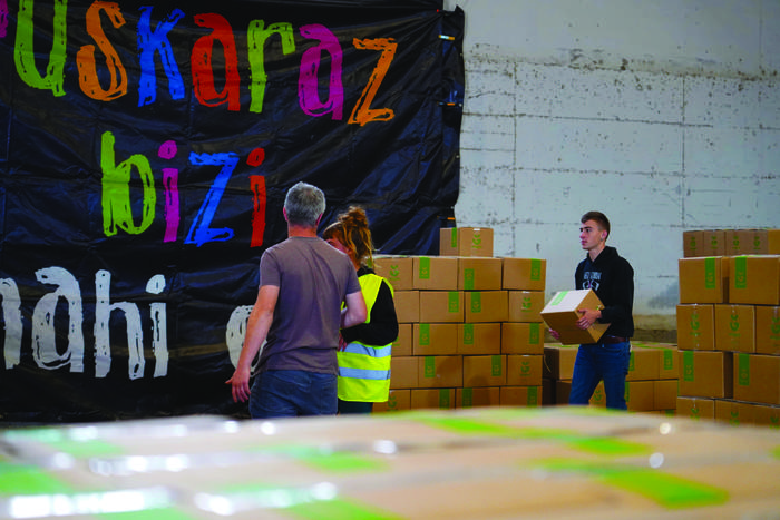 Euskara eta elikadura, auzolan