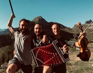 Folk musika eta dantzaren irrika asetzeko hitzordua