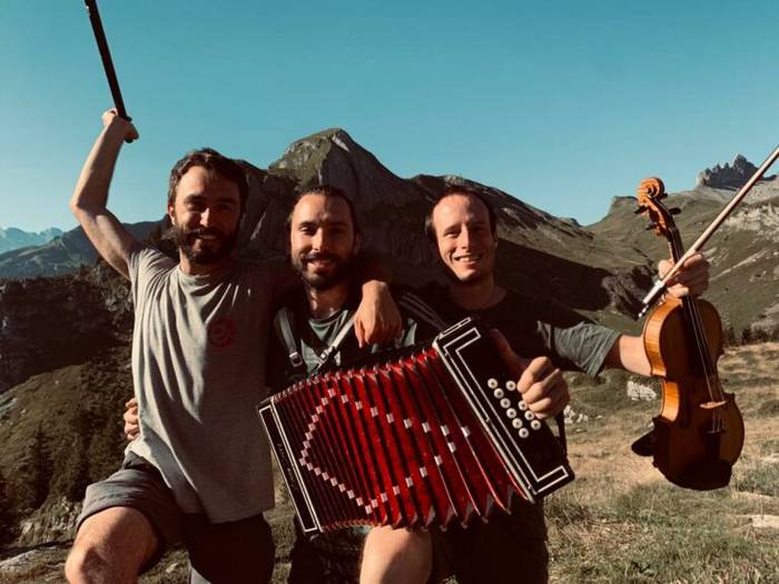 Folk musika eta dantzaren irrika asetzeko hitzordua