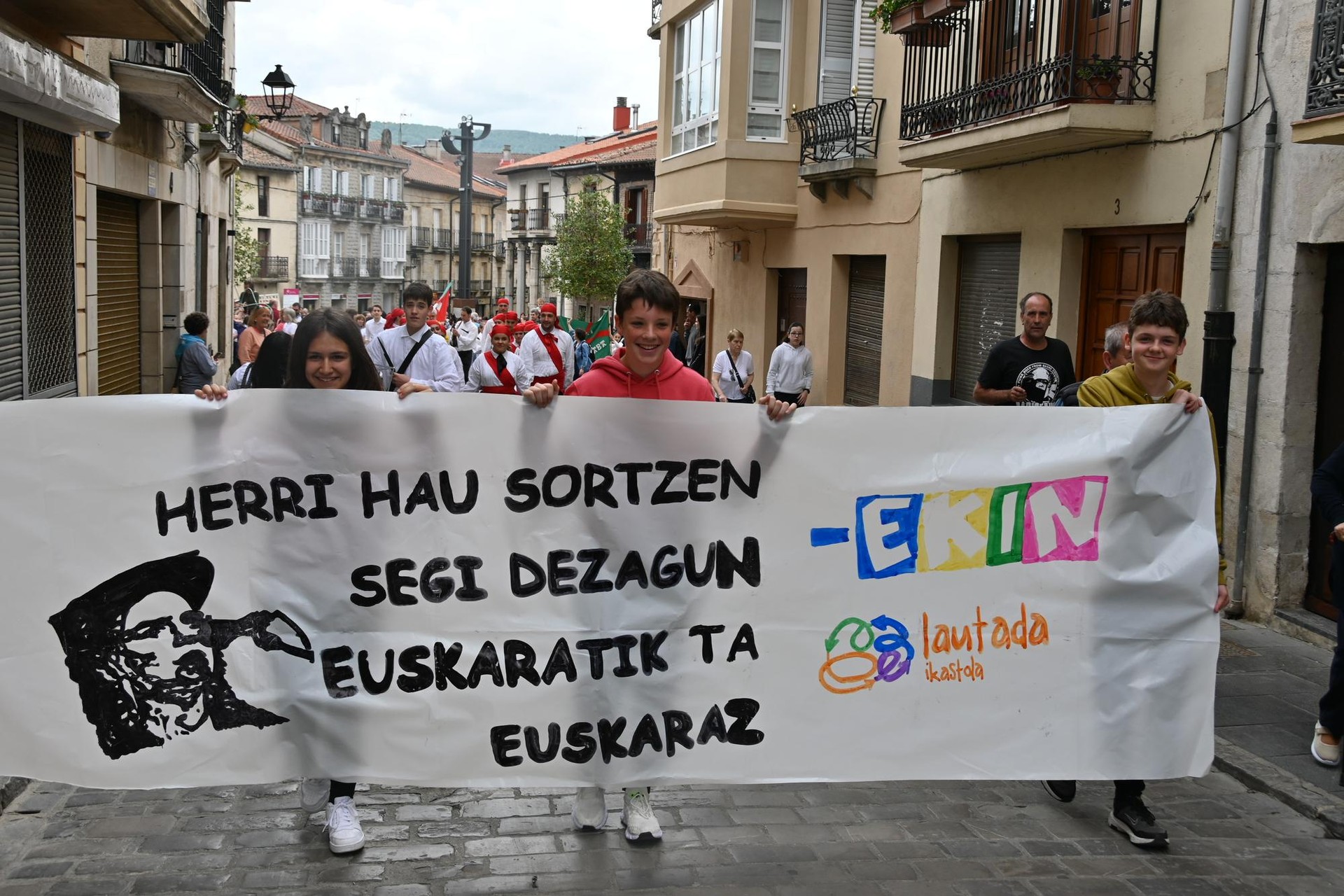 Lautada Ikastolak ere Aguraingo jaietan parte hartuko du