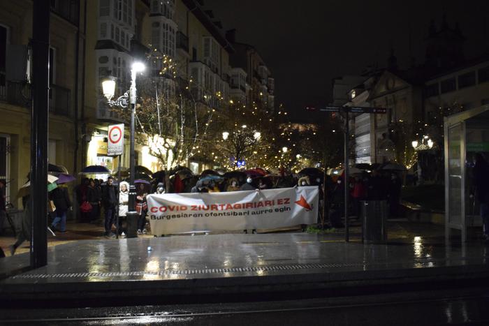 Covid ziurtagiriaren aurka mobilizatu da GKS, baita Gasteizen ere