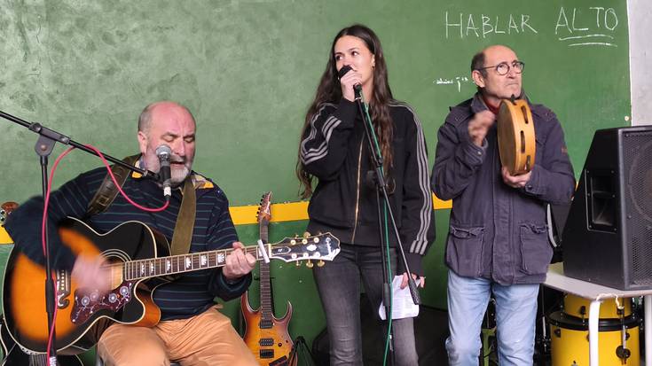 Korrikaren zain, jairik jai