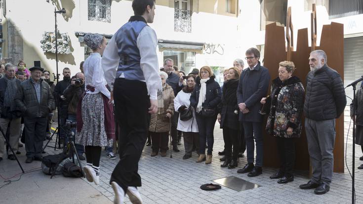 Gonzalez de Zarate Gasteizko alkate ohia eta Azazeta, gogoan