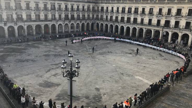 Sei orduko lanuztea egingo dute udal langileek