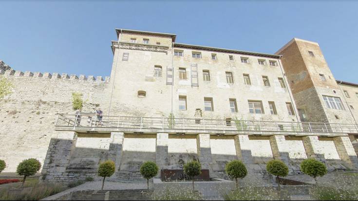 Jatetxe batean lapurtzeagatik pertsona bat atxilotu du Udaltzaingoak