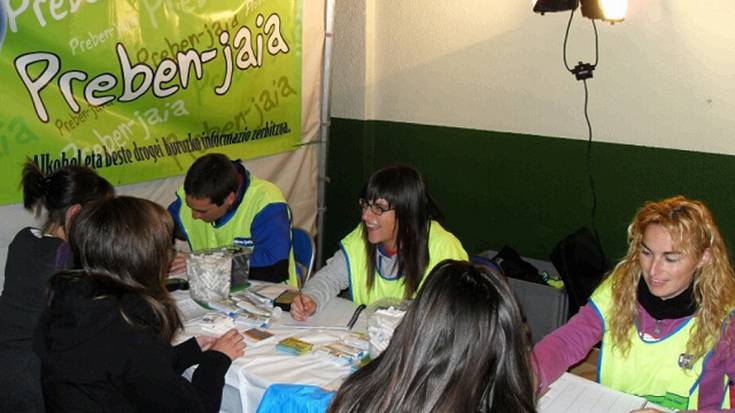 Aldundiak alkohol proba egingo du urrira arte Arabako hamabi herritako jaietan