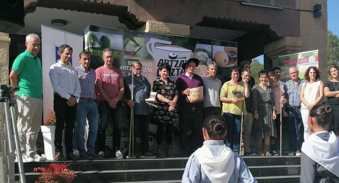 Larreako eta La Lezeko gaztak, Euskal Herriko onenak