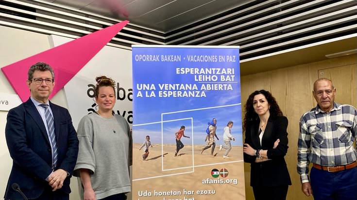 Saharako haurrek uda Araban pasatzeko familiak eskatu ditu Afanisek