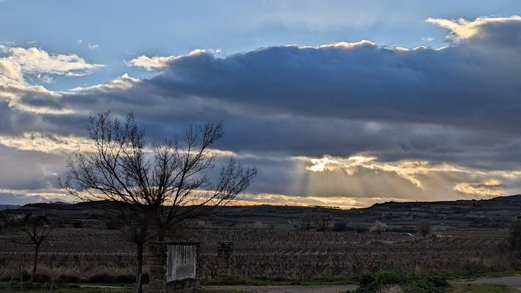 Ostarteak, baina hodeitzeko joeran