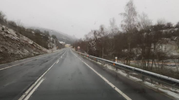 Herrerako mendatea itxi dute, elurragatik