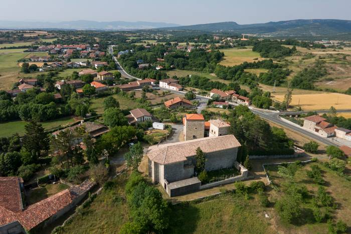 Osasun zentroaren gaineko pisua alokairuan jarriko dute berriz Zigoitian