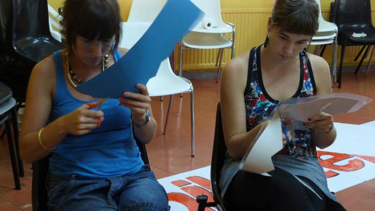 GEUtxosnarako dekorazio lanak egiten!