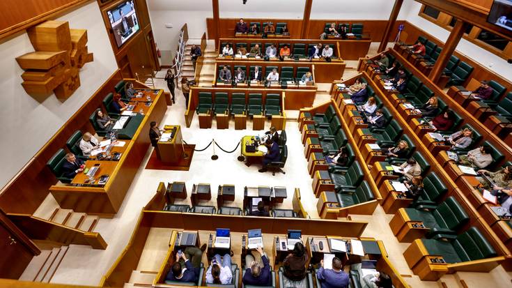 Aranaren gaineko "gehiengo aurrerakoia" ikusarazi dute