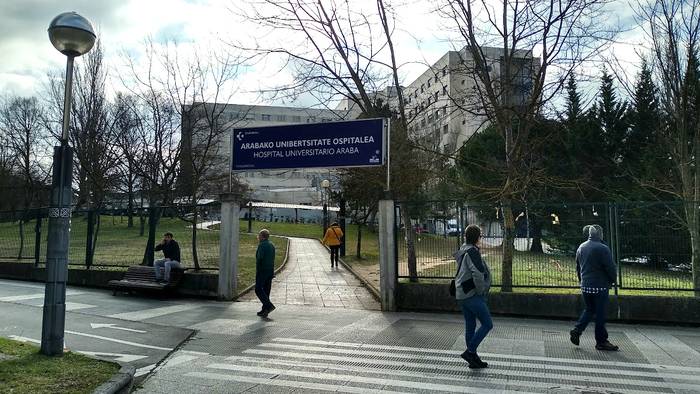 Hamazazpi medikuren aurkako kausa artxibatu dute