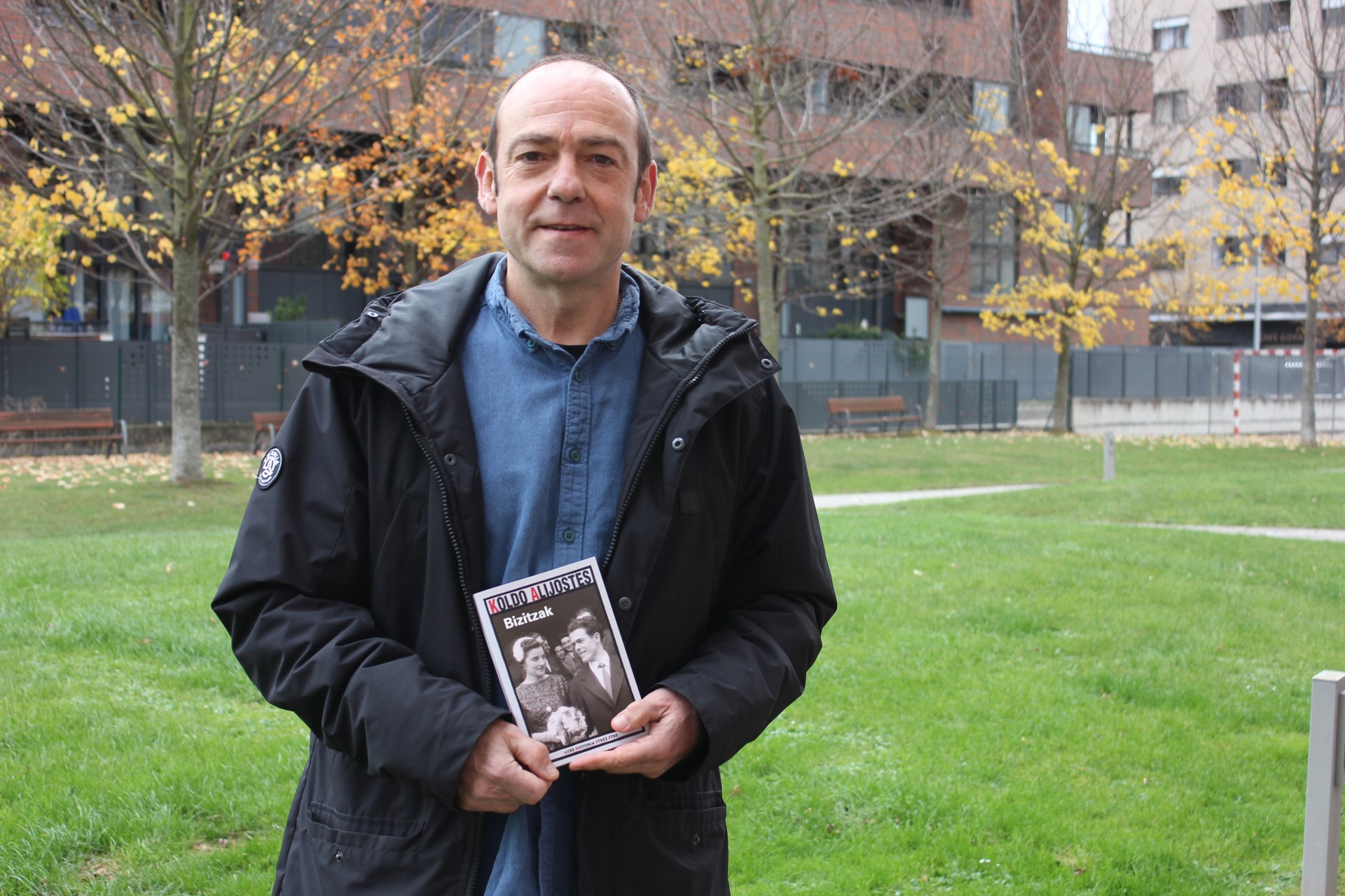 "Etxe bakoitzeko historiarekin egiten da historia handia"