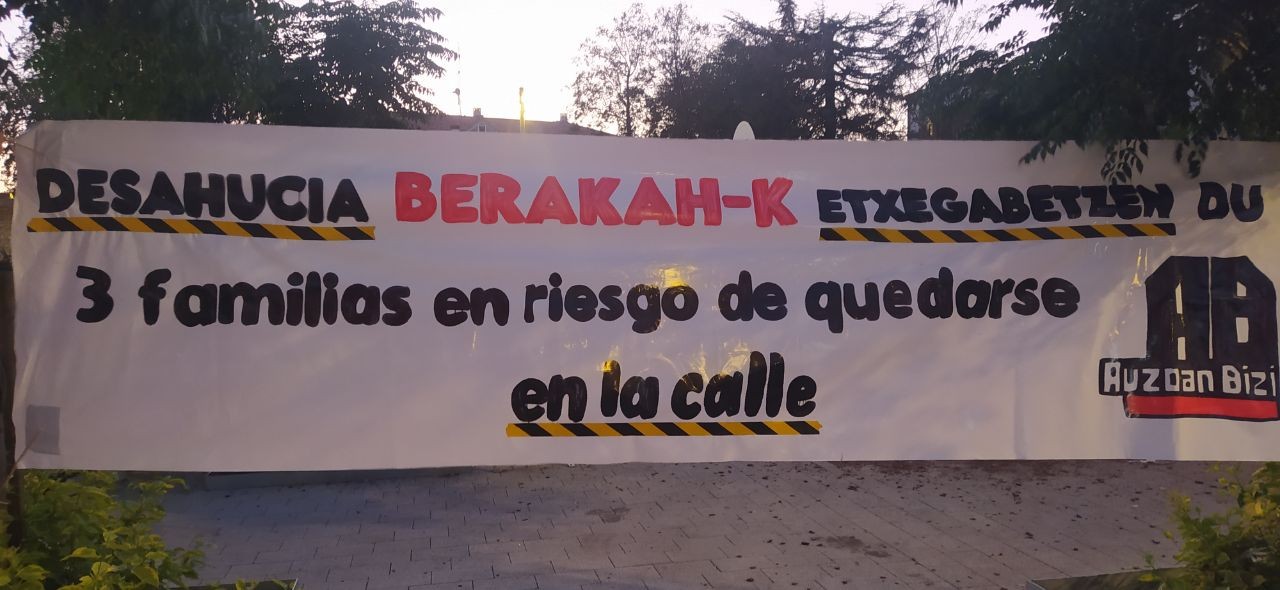 Alde Zaharreko hiru familia etxegabetzeen mehatxupean