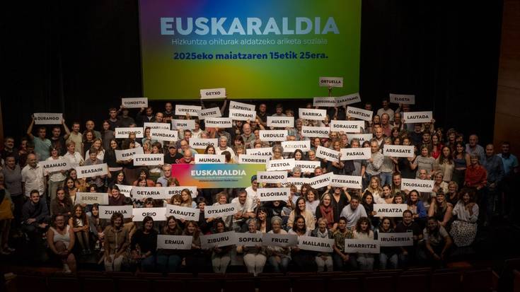 153.640 euskaltzale eta askoz gehiago, elkar mugituz