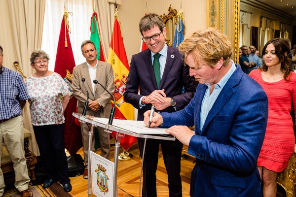 Stanley, genozida baten konplizea gurean