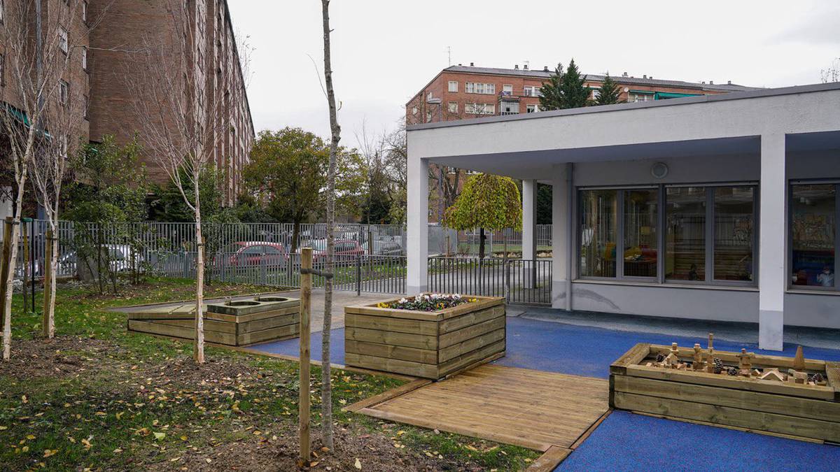 Eskola orduz kanpo jolastokiak irekitzeko eskatuko du EH Bilduk