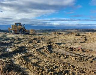 Obrak hasi dituzte Labrazan