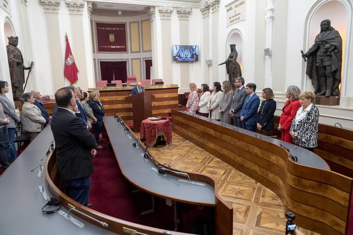 Jazarpenaren kontrako protokoloa ezarri dute Batzar Nagusietan