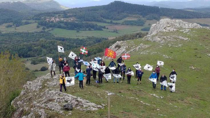 Arabako herriek ere presoen etxeratzearen aldeko bidea egin nahi dute