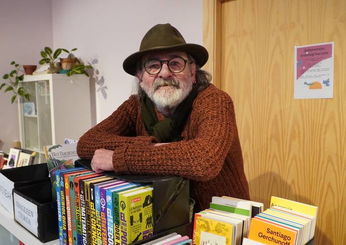 "Familia nuklearra baino, adiskidetasuna da nire erronka"