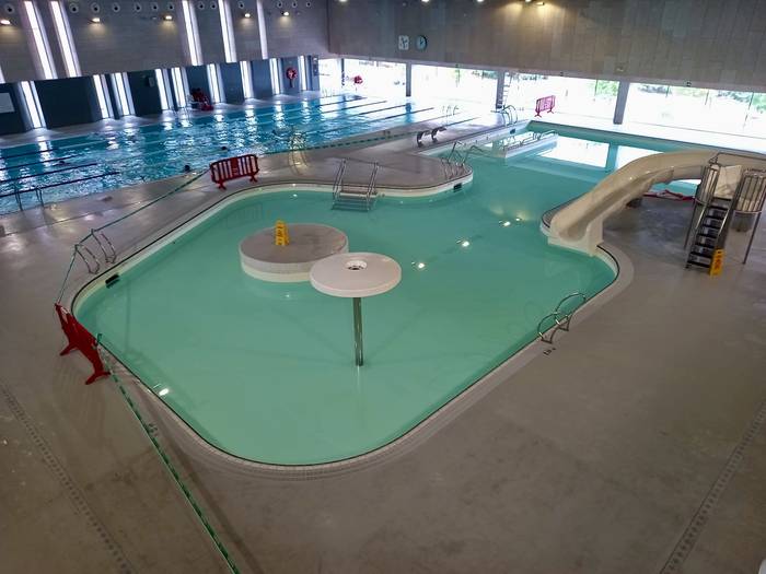 Ibaiondoko igerileku ludikoa itxi dute