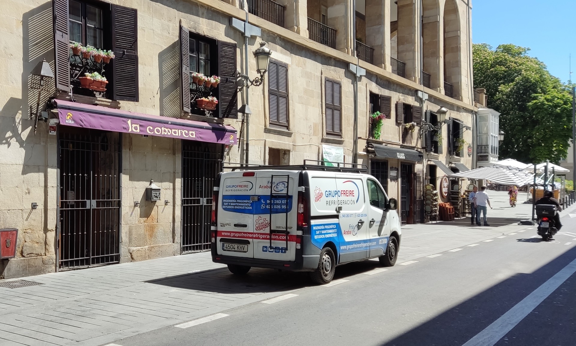 Jarrera arrazista bat salatu dute