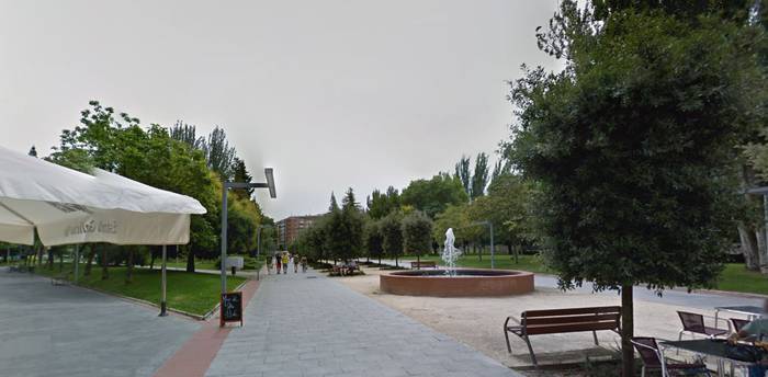 Gizon bat atxilotu dute Gasteizen pertsona bat arma zuriz hiltzen saiatzeagatik