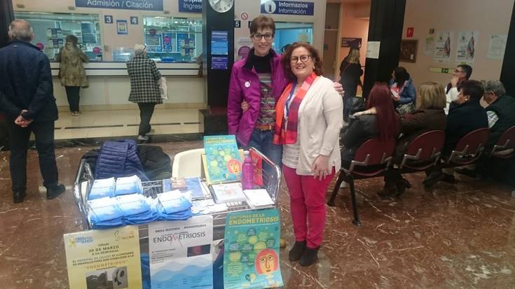 Udaletxea horiz argiztatuko dute, endometriosia azalerazteko