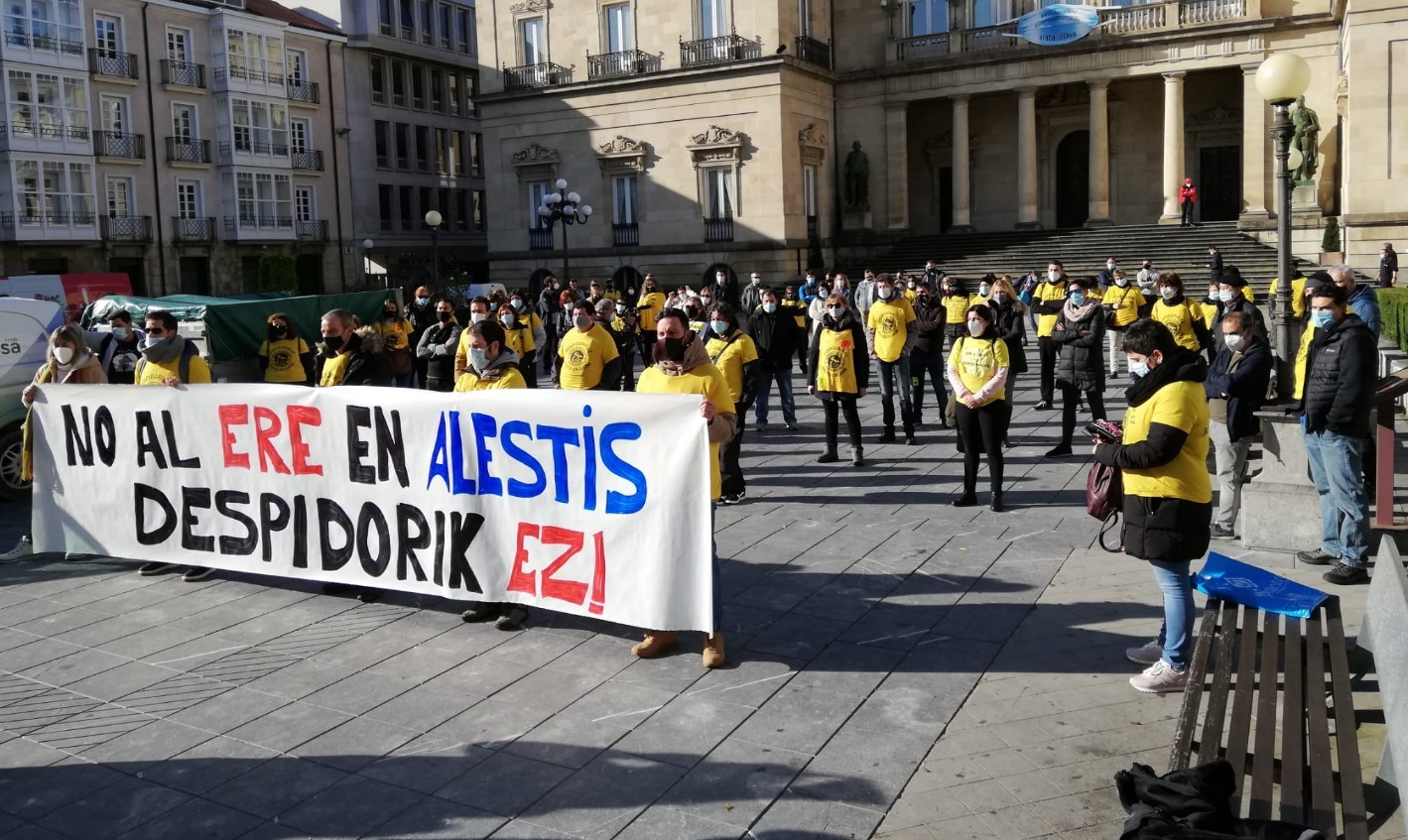 Negoziazioa amaitu da Alestisen: 56 kaleratze eta borondatezko 21 irteera