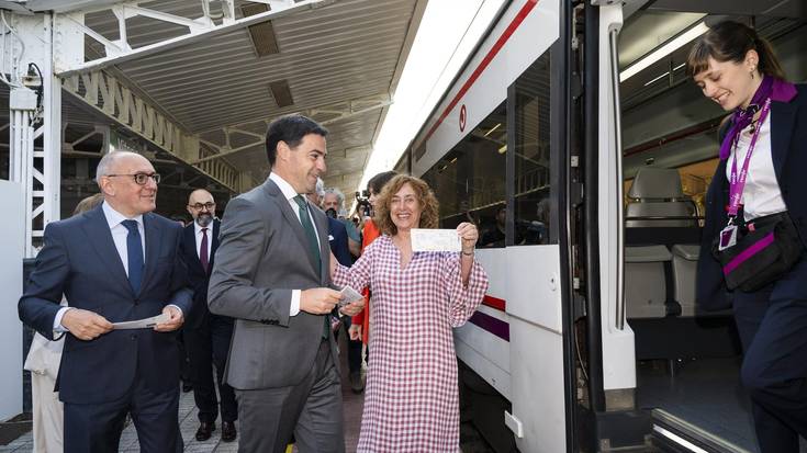 Abian da Lautada zeharkatuko duen tren zerbitzu berria