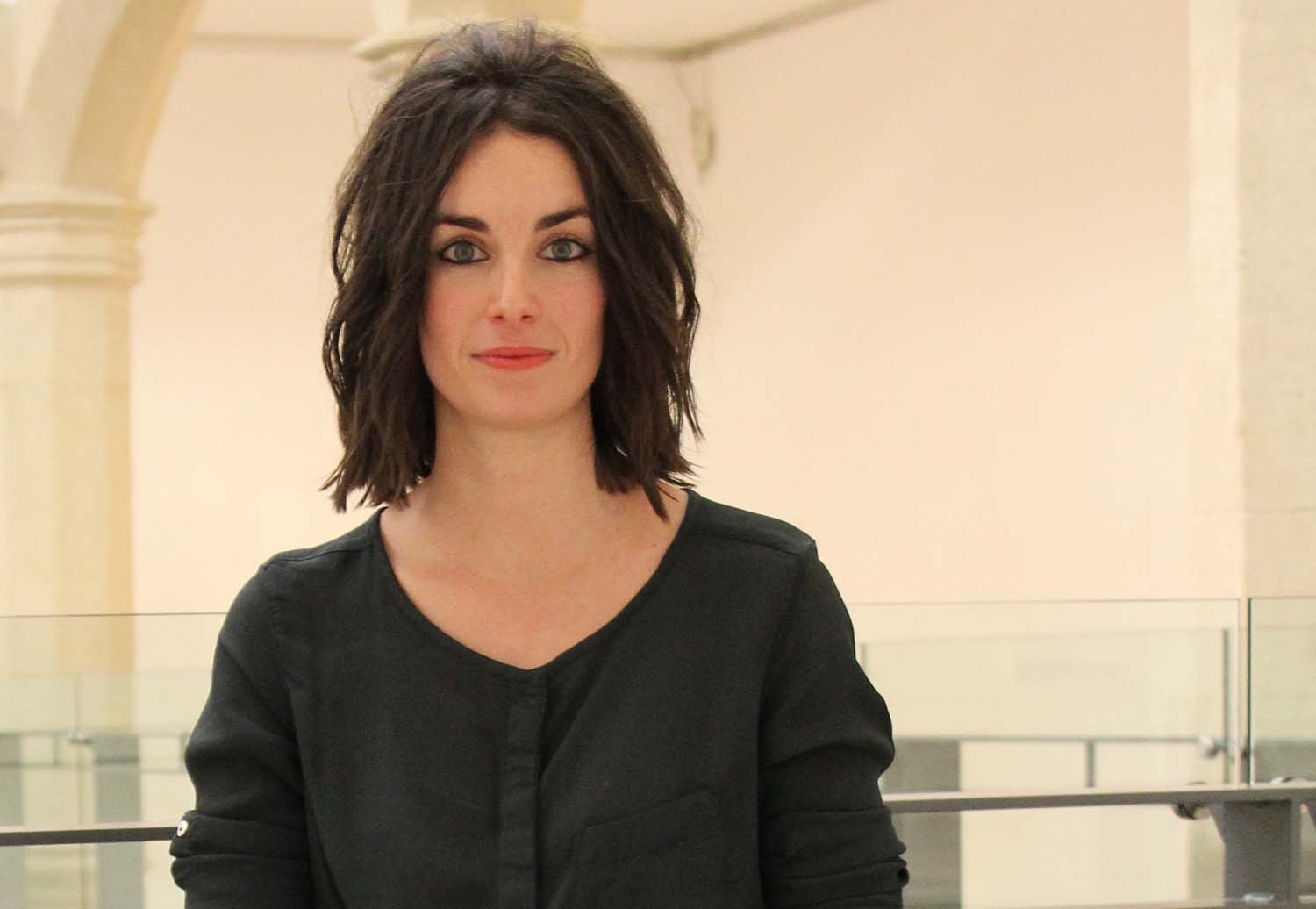 Ane Irazabal, kazetaria: "Zirku mediatiko baten parte sentitzen naiz batzuetan”