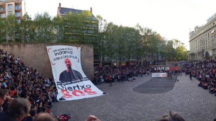 Udalak elkartasuna adierazi die Oier Gomez presoaren senideei