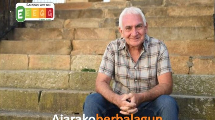 'Kolosala izango da' Joseba Sarrionaindiarekin