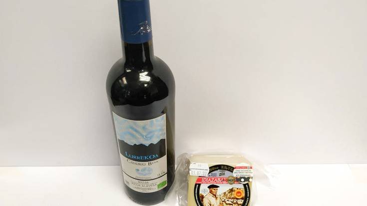 Astean behin, asmatu gertukoa #04