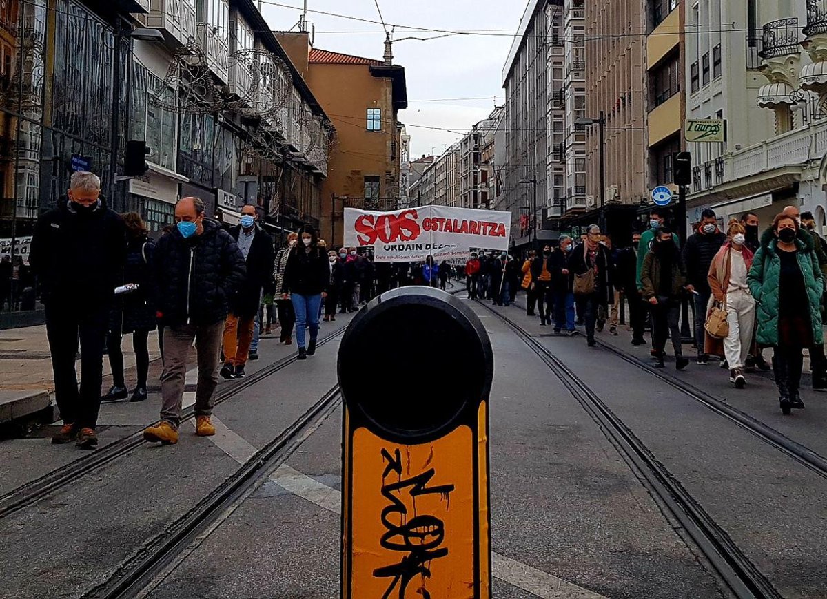 Aurrekontu "sozial, parte hartzaile eta burujabeak" aldarrikatu dituzte Gasteizen