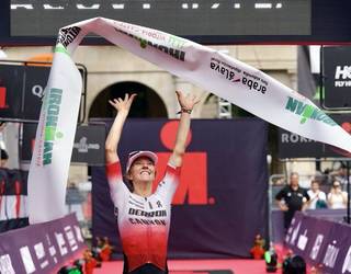 Julie Derron eta Julian Phillip Becker, aurtengo Gasteizko Ironmanaren irabazle