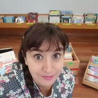 'Begira!', Ana Apika