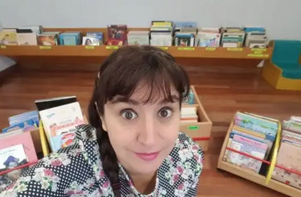 'Begira!', Ana Apika